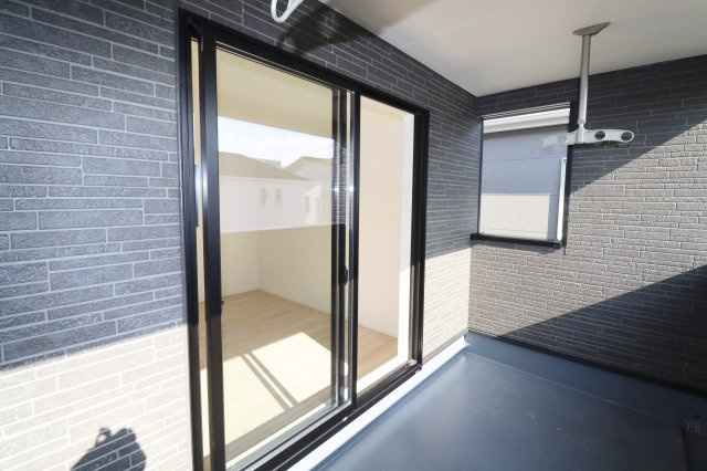 郡山市田村町金屋字上川原　　　１号棟　　　永盛小学校、小原田中学区の洋室