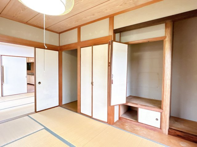 錦見8丁目売家の和室