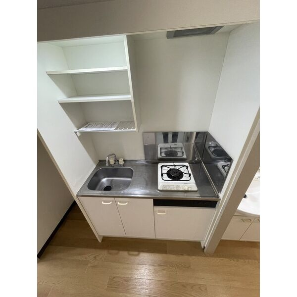 ルミナス新栄　名古屋市賃貸　仲介手数料無料のキッチン