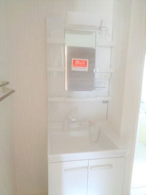 【洗面所】 | エムアールイー G棟 | 洗髪洗面化粧台