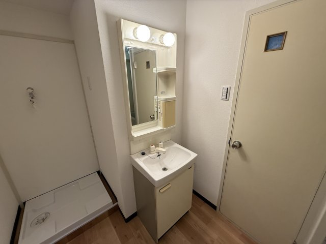 カルム緑地公園の独立洗面台