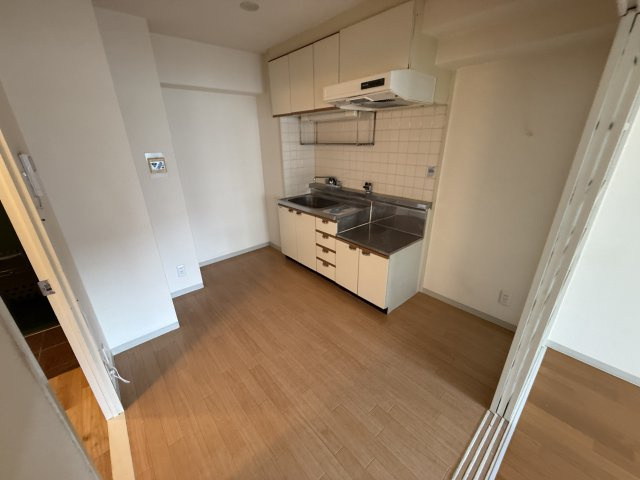 カルム緑地公園の居間・リビング