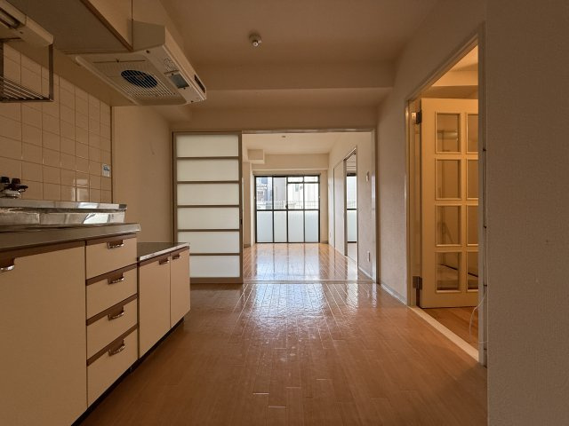 カルム緑地公園の内装