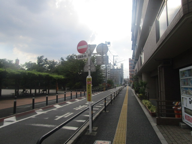 足立区谷中２丁目の店舗事務所