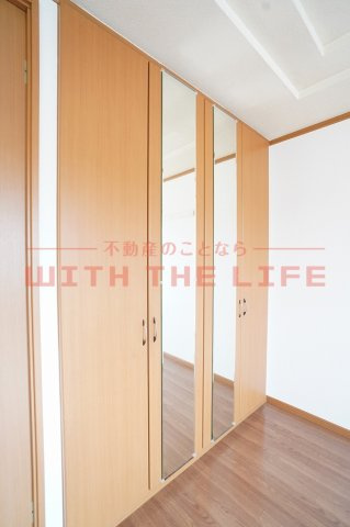 メルヴェール【10,000円キャッシュバック対象物件】の収納|大きなものも収納できそうです