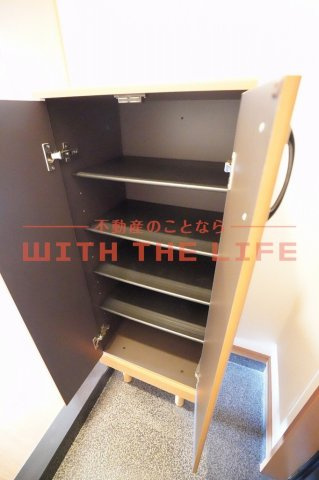 メルヴェール【10,000円キャッシュバック対象物件】の収納