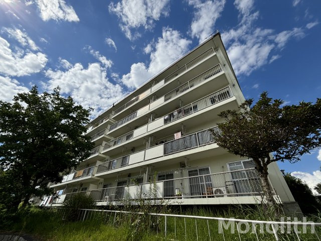 鶴山台66号棟