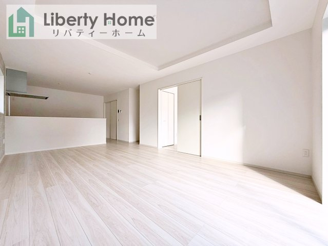 守谷市薬師台9期　新築戸建の居間・リビング