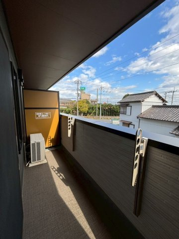 【バルコニー】