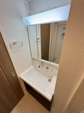 【独立洗面台】