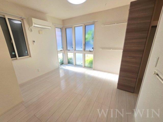 プランドール Ⅵの洋室