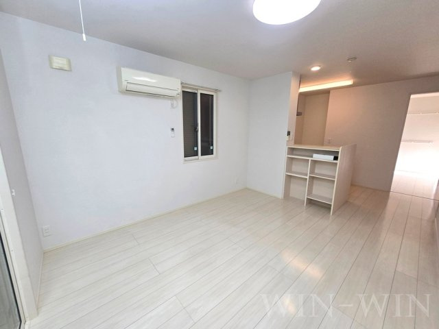 プランドール Ⅵの居間・リビング