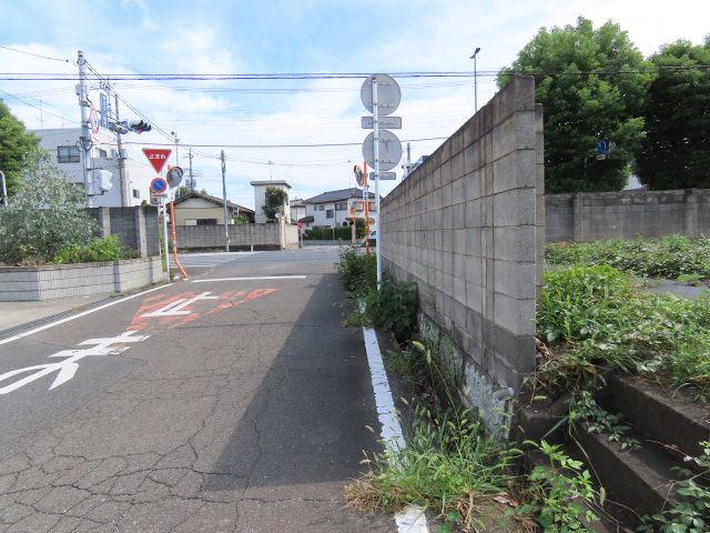 坂戸市清水町売地の前面道路含む現地写真