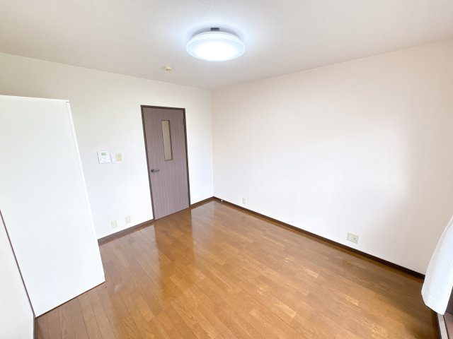 ラ・ヌーヴェルの居間・リビング