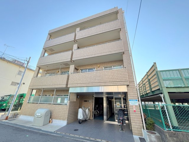 グランデ・イチリューの外観