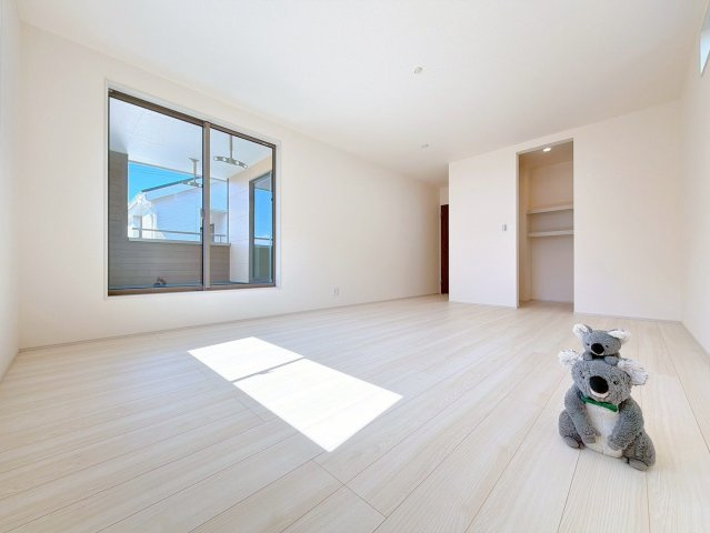 【洋室】 | 前橋市富士見町時沢　新築住宅　 | 「どんな家具を置こうかな」とワクワクする。好みのこだわりのお部屋にしてじぶんだけの部屋でゆったりと寛げます。