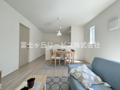 【キッチン】 | 静岡市清水区有東坂2丁目 新築一戸建て 1号棟 | キッチン正面です