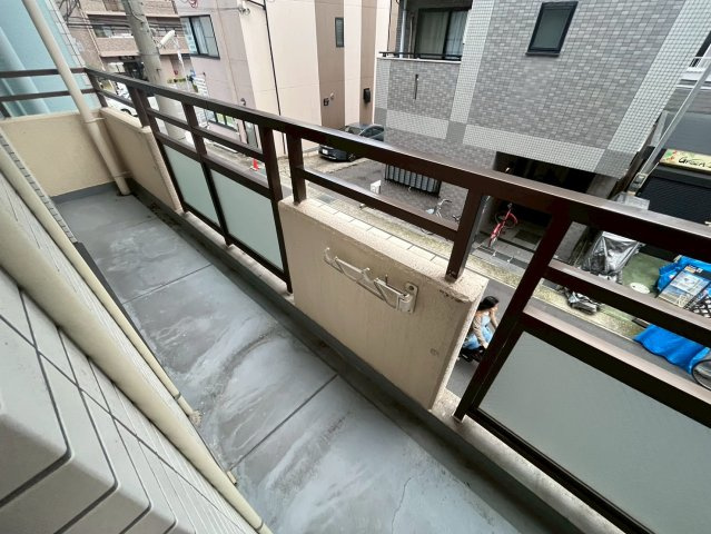フラッツエムズのバルコニー