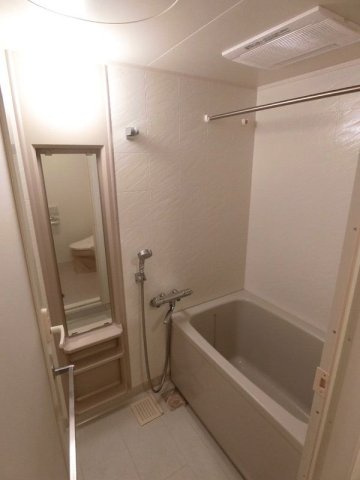 ドゥーエ幡ヶ谷の浴室|■浴室暖房乾燥機能