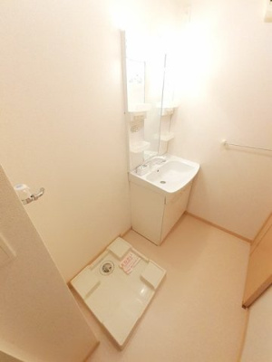 【洗面所】 | キャンディタフト | 洗面所です