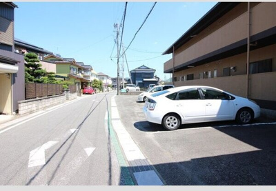 【駐車場】 | サンハイツヒカリ