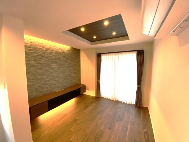 高津区諏訪2丁目 中古戸建の居間・リビング