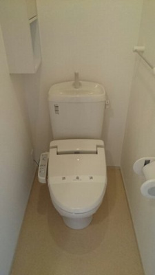 【トイレ】 | ミドルビレッジヒロ７Ａ | ゆったりとした空間のトイレです