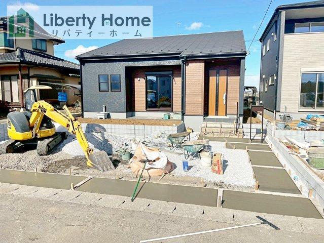 八千代東原　新築戸建　1号棟の駐車場