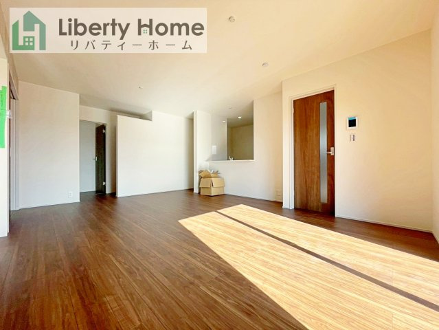 八千代東原　新築戸建　1号棟の居間・リビング