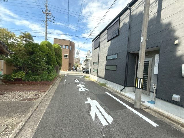 刈谷市御幸町4丁目貸店舗・事務所の周辺