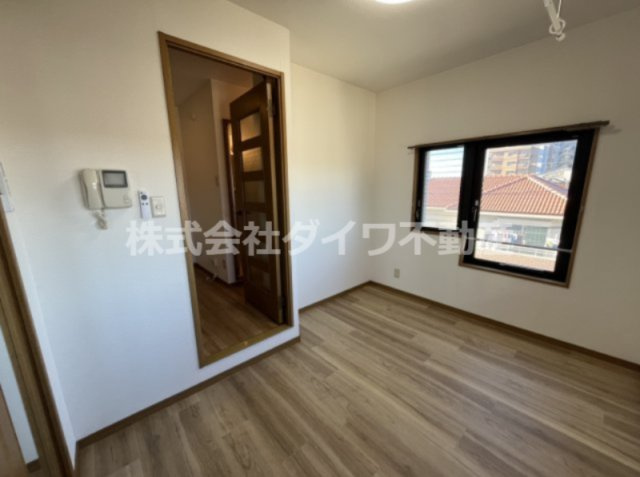 ルーミングハウスの居間・リビング