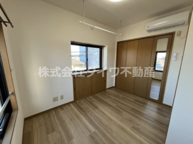 ルーミングハウスの居間・リビング