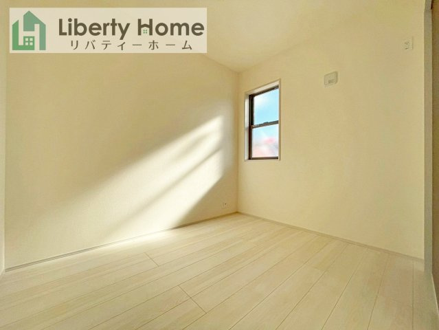 八千代町東原　新築戸建　2号棟の子供部屋