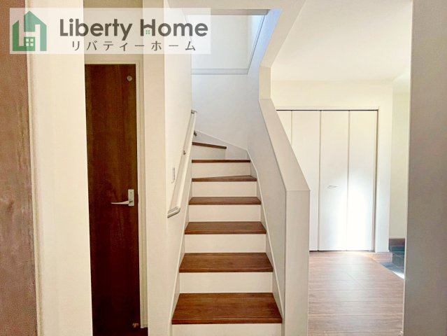 八千代町東原　新築戸建　3号棟の内装