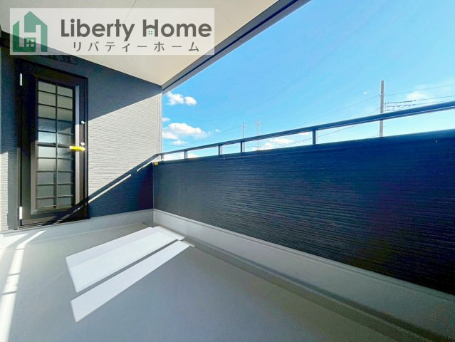 八千代町東原　新築戸建　3号棟のバルコニー