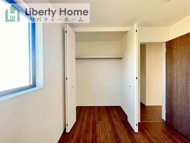 八千代町東原　新築戸建　3号棟の収納