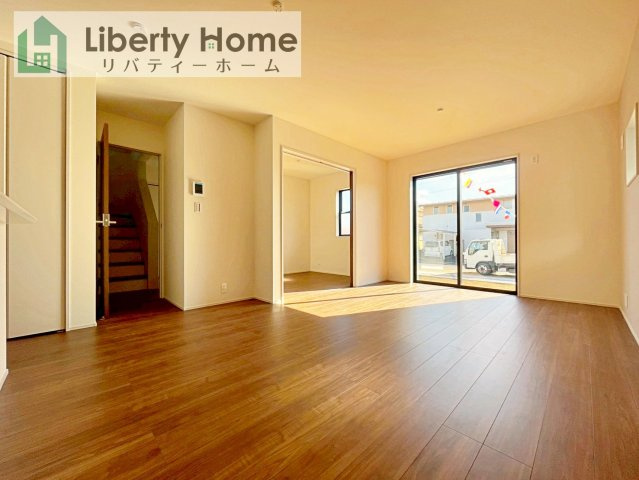 八千代東原　新築戸建　3号棟の前面道路含む現地写真