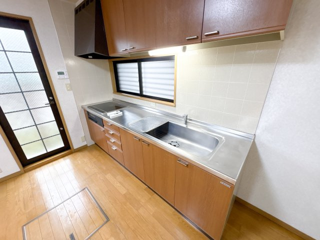 俵口戸建貸家のキッチン