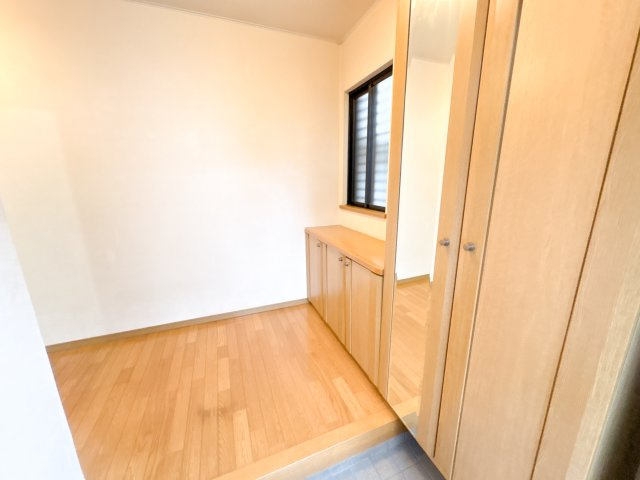 俵口戸建貸家の居間・リビング