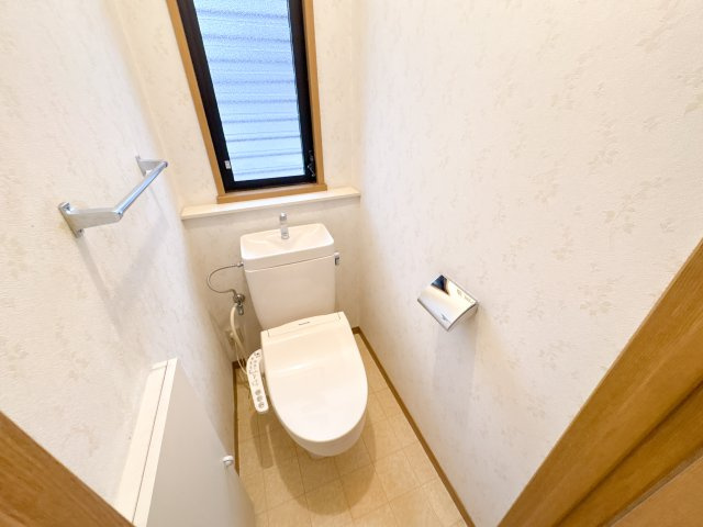 俵口戸建貸家のトイレ