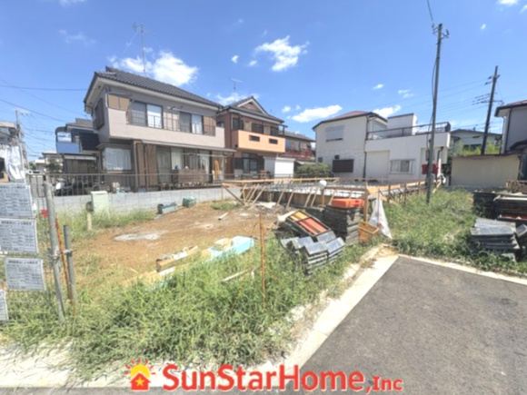 【サンスターホーム】武蔵村山市中原　新築1号棟の外観