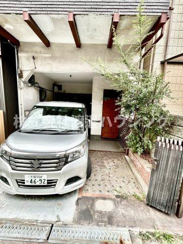 浜口東２丁目一戸建のエントランス