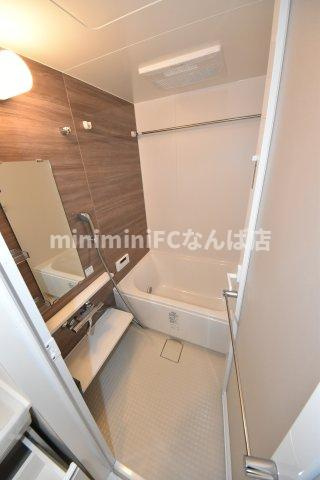 リヴェント難波サウスの浴室