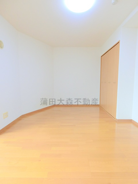 雑色駅人気賃貸マンションの居間・リビング