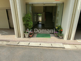 【エントランス】