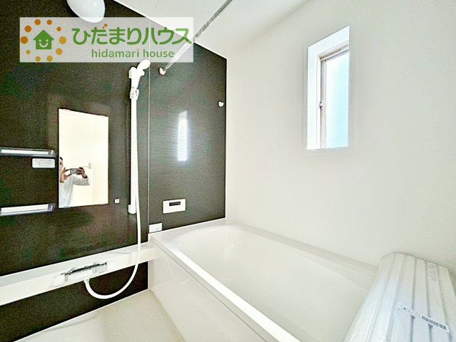 【浴室】 | 常総市山口第2　新築戸建　2号棟 | 大人が足を伸ばしても十分な広さ！一人でゆっくりくつろぐ時間も大切です！