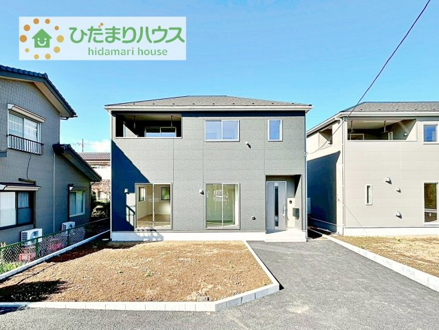 【外観】 | 常総市山口第2　新築戸建　2号棟 | 是非一度、ご家族そろってご内覧ください♪