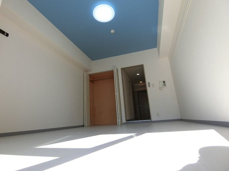 コスモリード幡ヶ谷の洋室