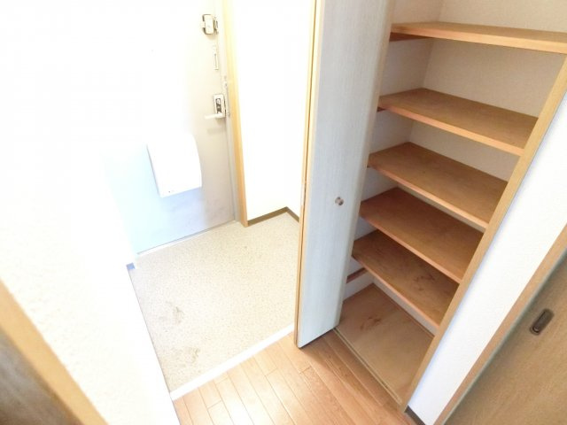 ベルヴィラージュの玄関