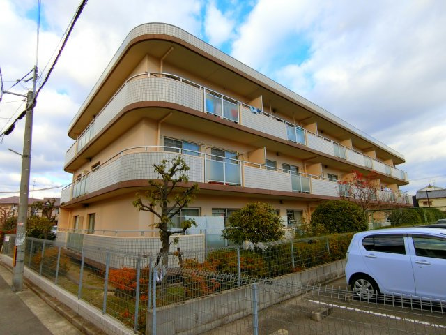 ベルヴィラージュの外観